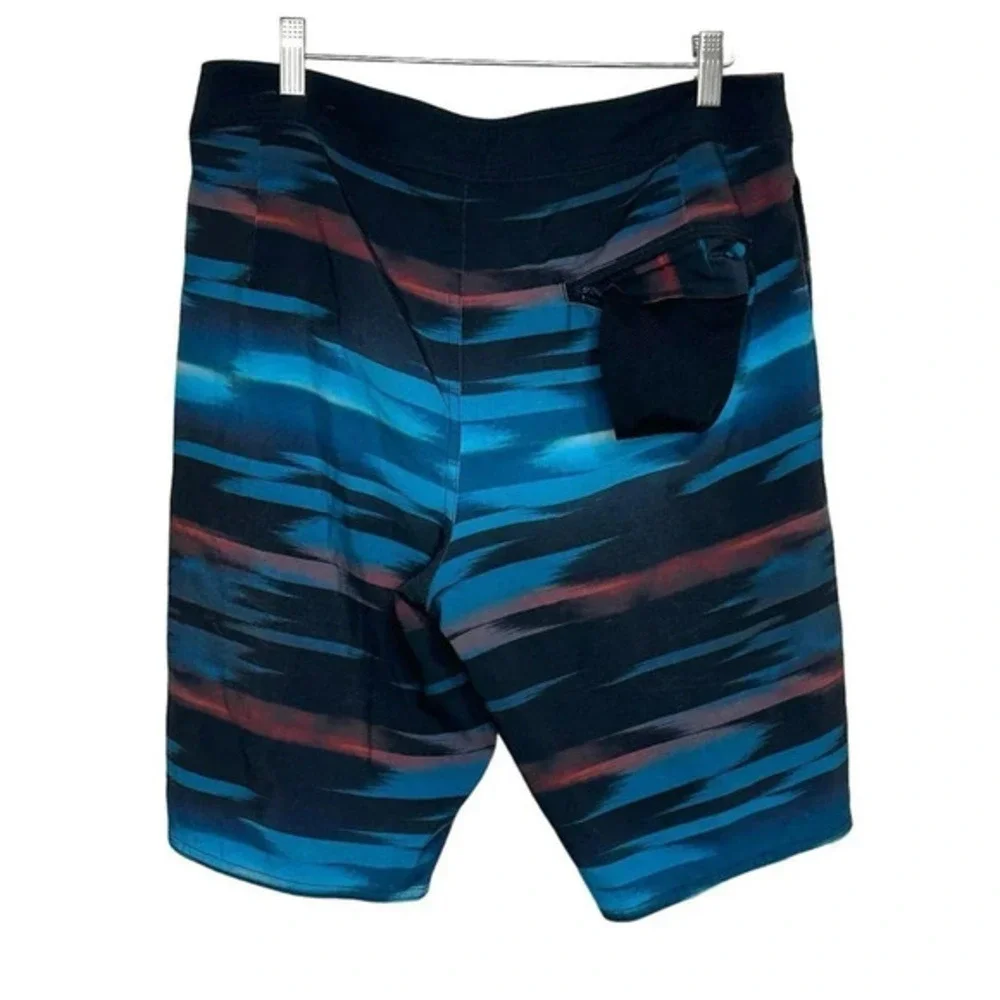 American Eagle Outfitters M mens blue black red print swimsuit with 3 pockets